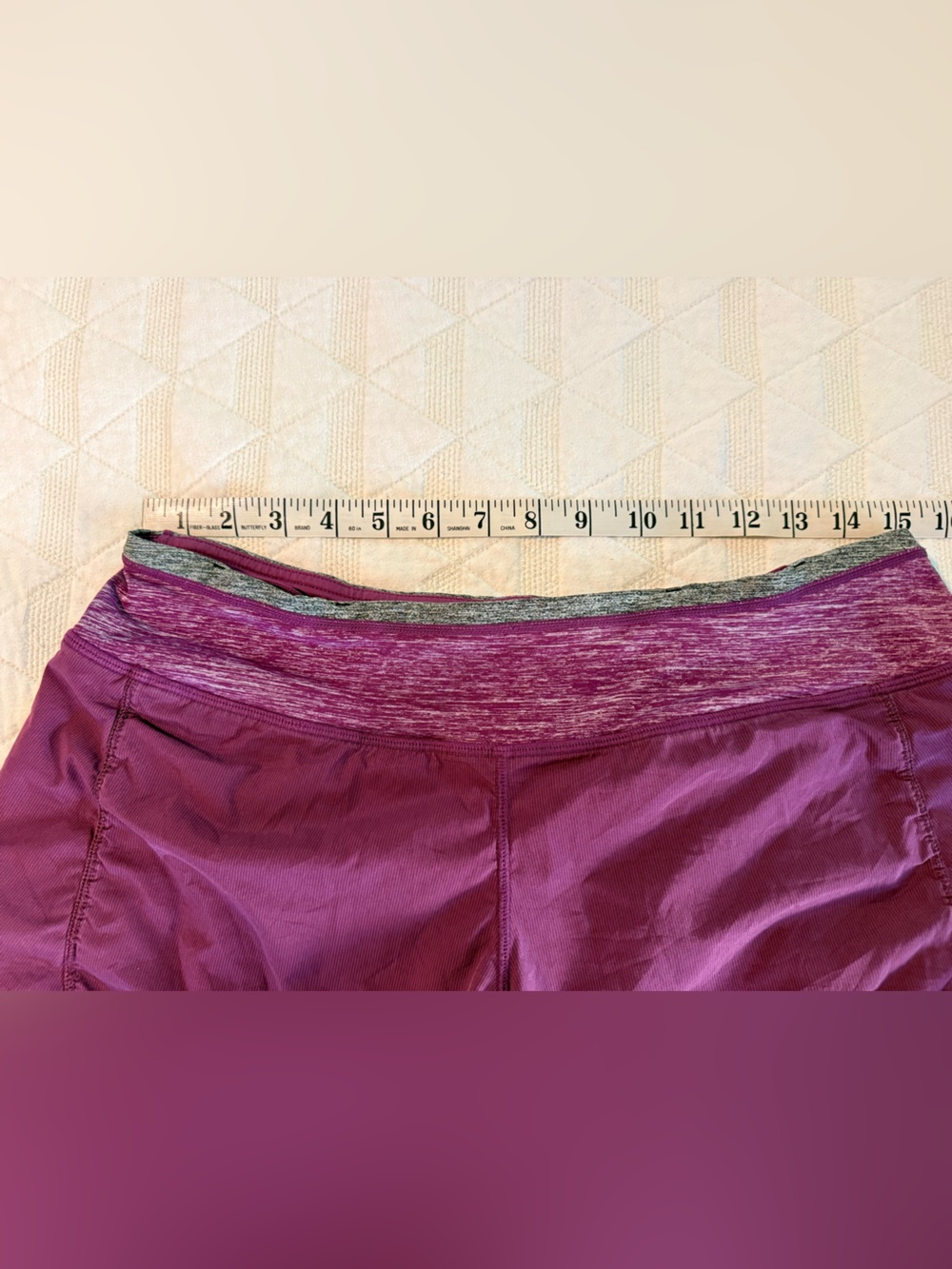 lululemon athletica Plum Performance Shorts with Heathered Waistband Size 8 - Picture 2 of 5